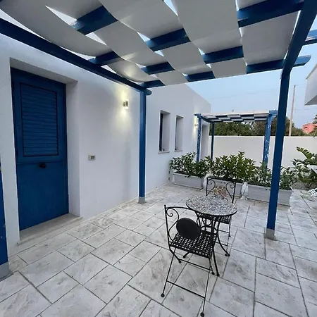 Santorini Bed & Breakfast