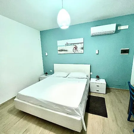 Santorini Bed & Breakfast