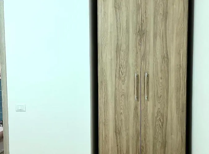 לינה וארוחת בוקר Santorini צ'יניזי